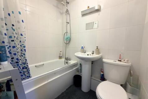 Bathroom.jpeg