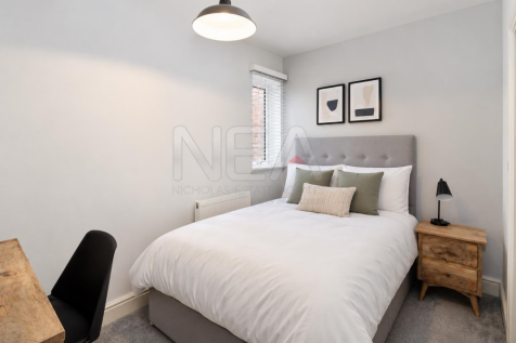 Room Two &amp; ensuite