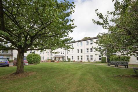 26 Oakfield House CV32-14.jpg