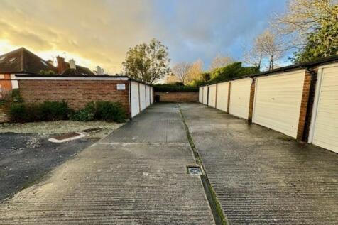 kent lodge garage...