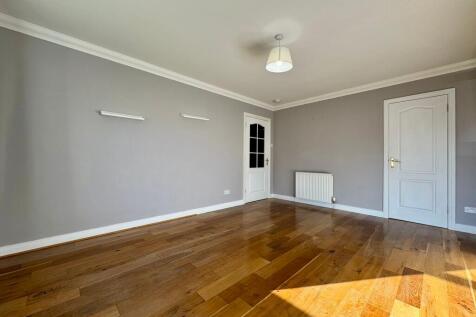 11 Caddon Haugh, Clovenfords, TD1 3LE photo 3