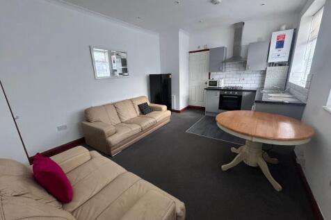Lounge/kitchen