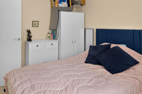 Double Bedroom