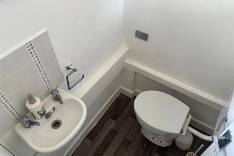 14 Grasscroft Drive, COVENTRY, CV3 5QF , UK photo 4