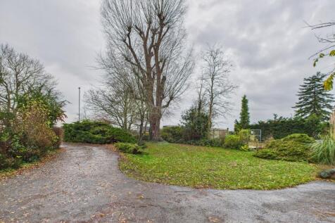 CAM02519G0-PR0374-STILL001