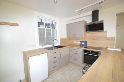 Flat 2a Golden Cross Passage, High Street, Shrewsbury, SY1 1SY photo 3