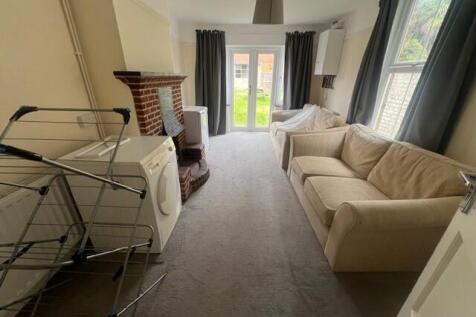 North Holmes Road, Canterbury photo 3