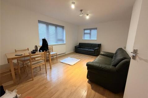 Lampton Road, Hounslow, TW3 photo 3