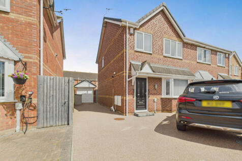 3 Bedroom Semi Detached for Sale