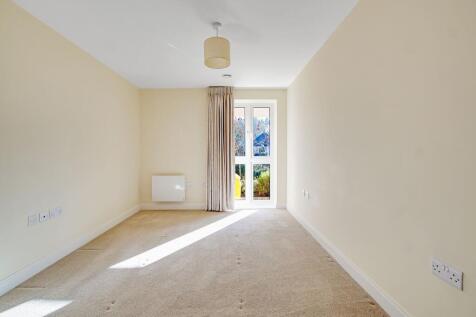 Outwood Lane, Chipstead, Surrey, CR5 3LU photo 3