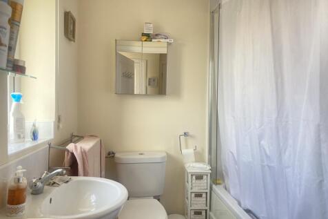 6 Bathroom