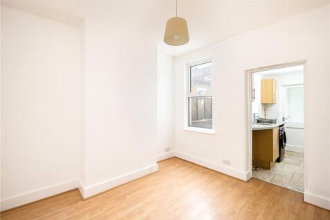 Vernon Road, Stratford, London, E15 photo 4