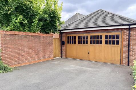 Double Garage
