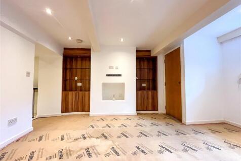 Lounge /Bedroom