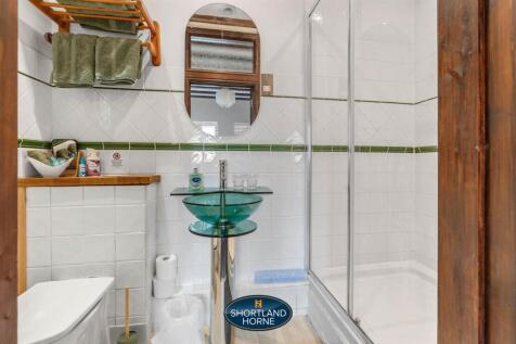 4 Wall Hill Crt Updated WM (11 of 32).jpg