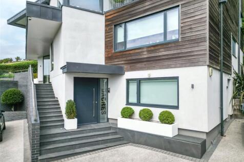 Impressive Entrance