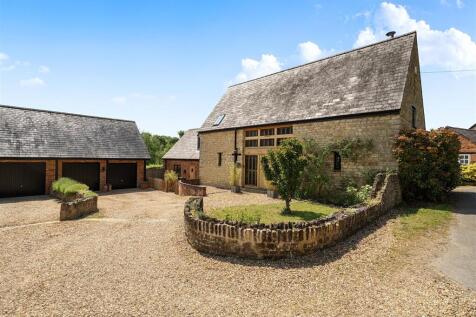 Tythe Barn, 8 Church End, Syresham (44).jpg