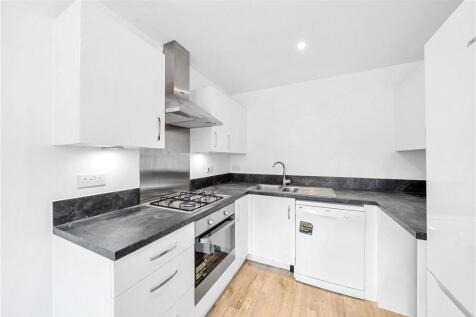 Fearnley Close, Glebe Farm, Milton Keynes, MK17 photo 3