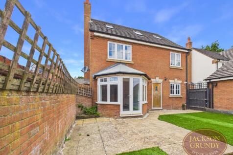 Snowshill Close