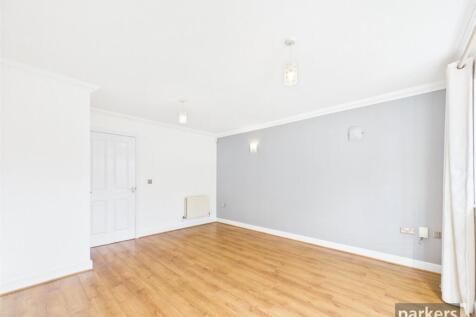 Tiggall Close, Earley, Reading, Berkshire, RG6 photo 3
