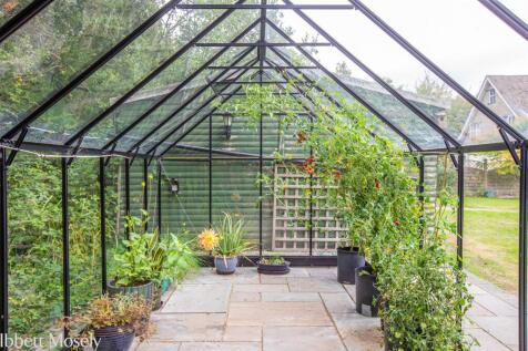 20 Inside Greenhouse.jpg