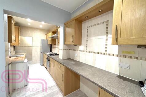 Hanworth Kitchen 1.jpg