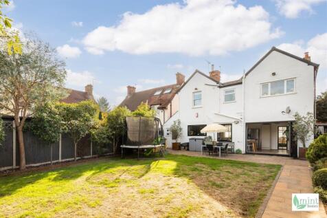 Chertsey Road - Watermark-33.jpg