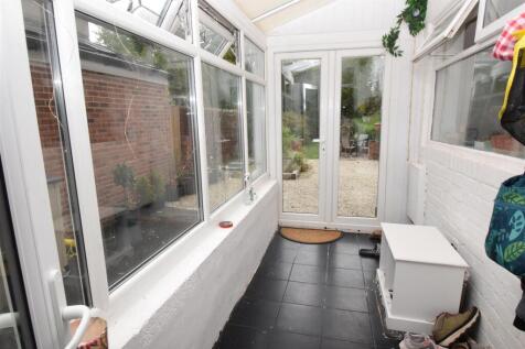 Rear Porch/Conservatory
