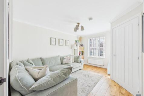 Fuller Way, Stowmarket photo 3