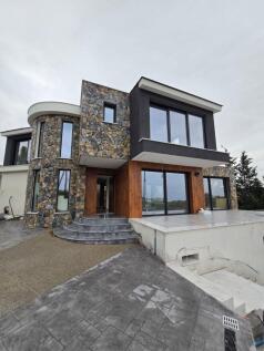 4 Bedroom Detached H