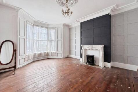 South Shields, NE33 - property photo