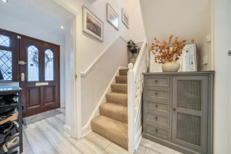 1347618-1-68b584c...