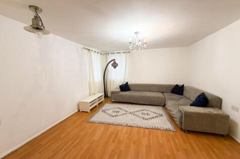 Ronnie Rd E12