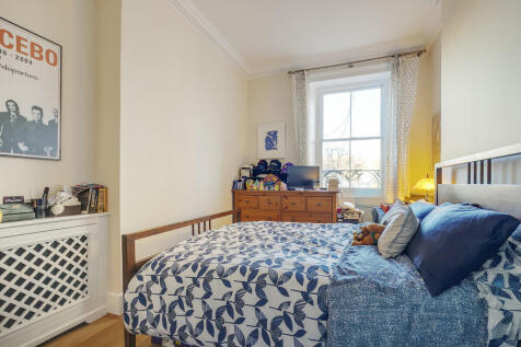 EnnismoreGardens5...