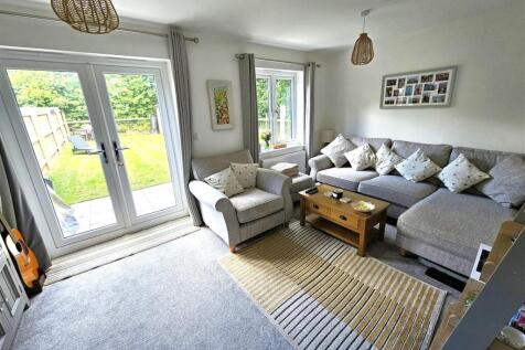 Living Room.jpg