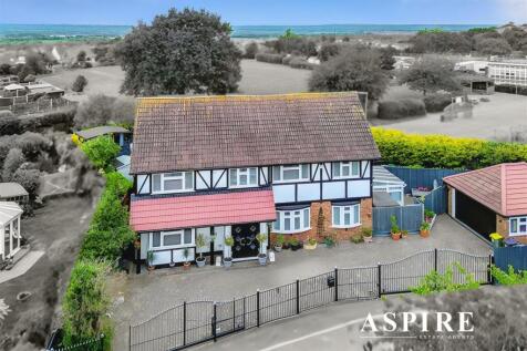 Aspire Estate Agents18.jpg