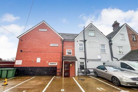 Flat 5, Kiln Bank, North Farm Road, Tunbridge Wells, Kent TN2 3DW