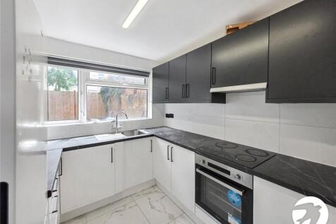Summerfield Street, London, SE12 photo 4