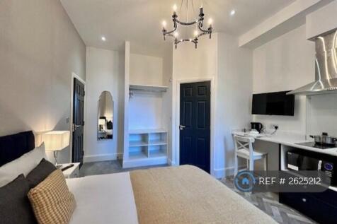 Studio Room 2