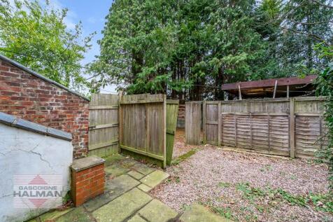 Garden/Parking