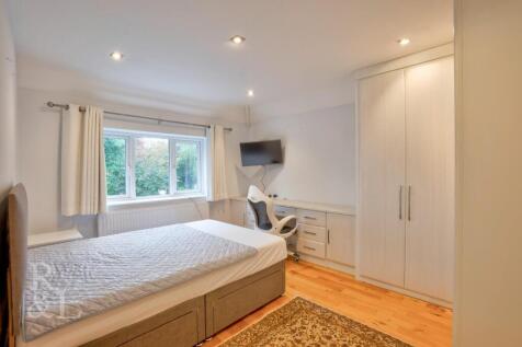 40 Peterdale (19).jpg