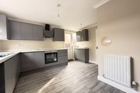 Yatesbury Crescent, Nottingham, NG8 photo 3