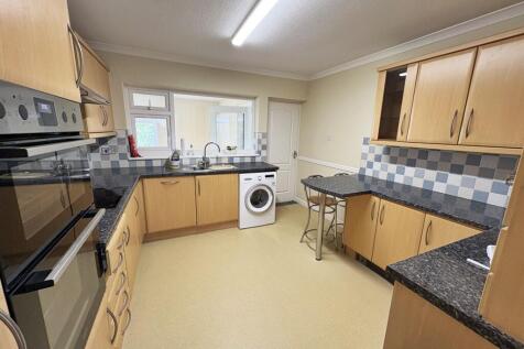 Cooil Breryk, Grove Mount, Ramsey, Isle of Man, IM8 3HL photo 3