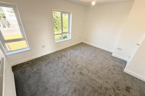 Heolddu Grove, Bargoed photo 5
