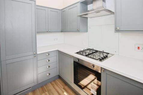 Cleevewood House- Downend photo 4