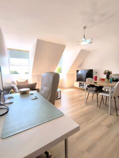 Open plan reception