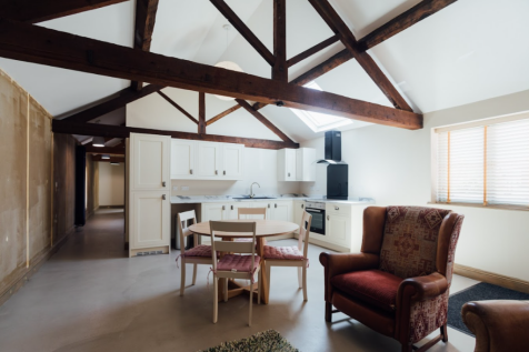 2-bed house on Forest Road, Loughborough, £1,690/mo