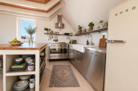 KITCHEN NEW.png