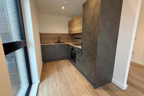 323 Kitchen