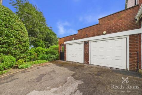 Double Garage